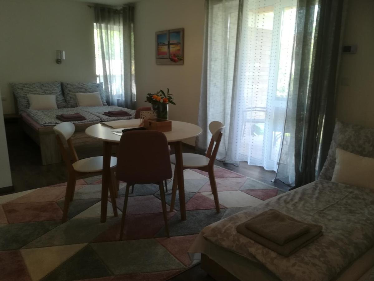 Apartmán Edina Vendeghaz-Gyenesdiás Exteriér fotografie