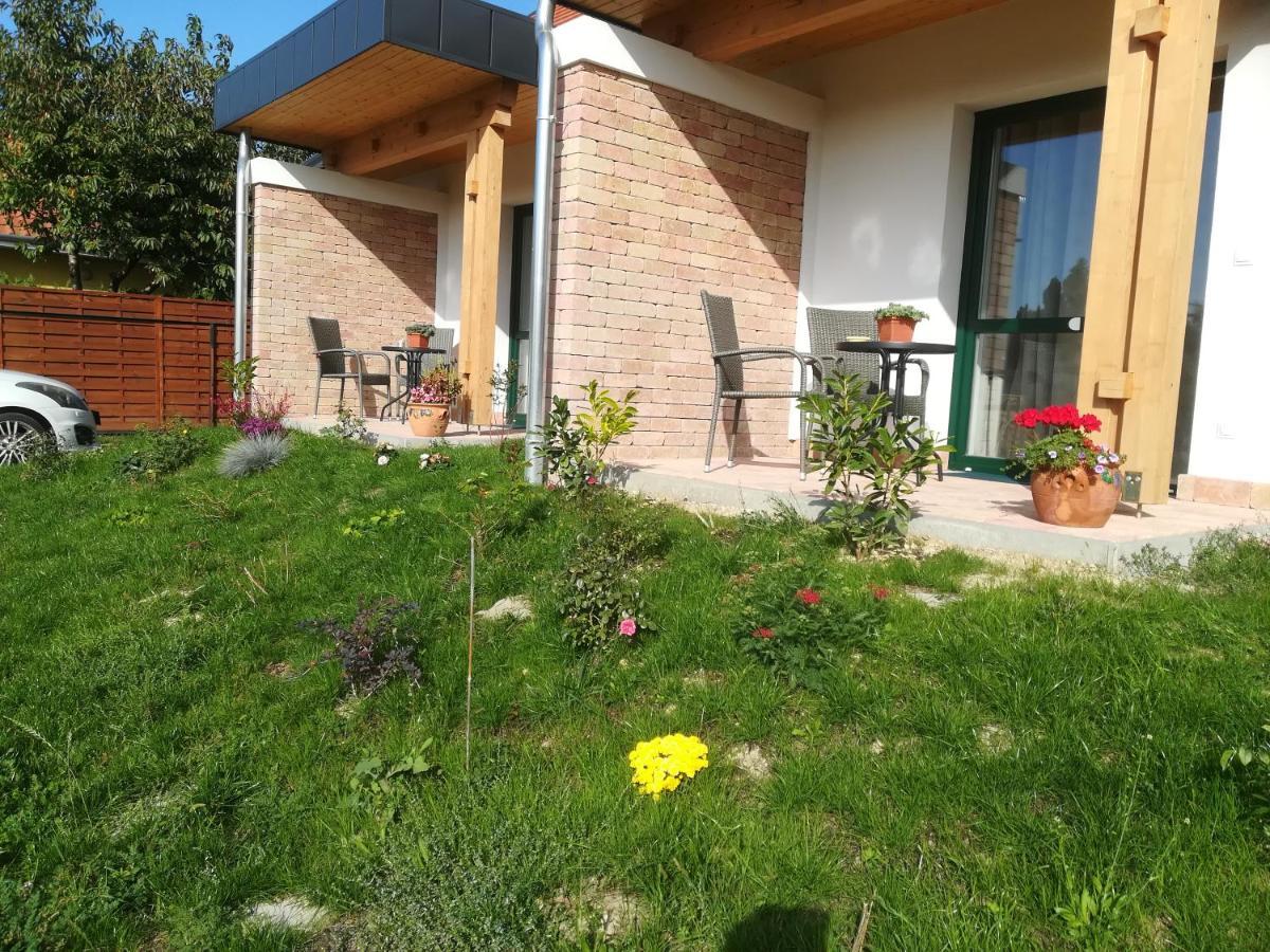 Apartmán Edina Vendeghaz-Gyenesdiás Exteriér fotografie