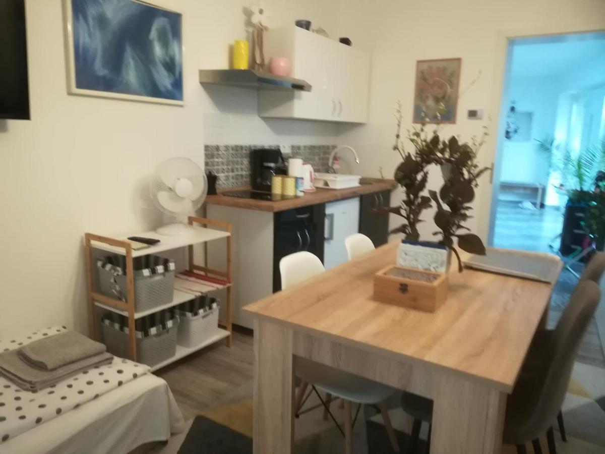 Apartmán Edina Vendeghaz-Gyenesdiás Exteriér fotografie