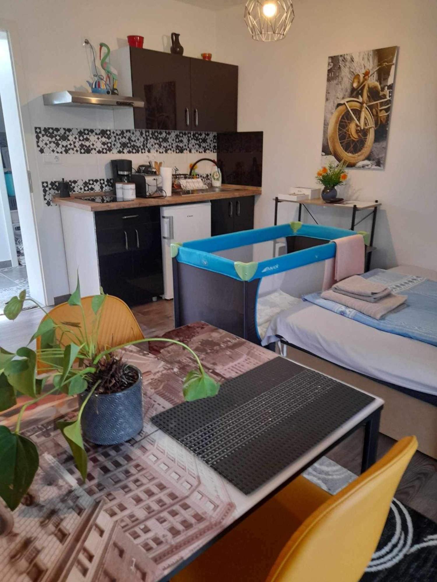 Apartmán Edina Vendeghaz-Gyenesdiás Exteriér fotografie